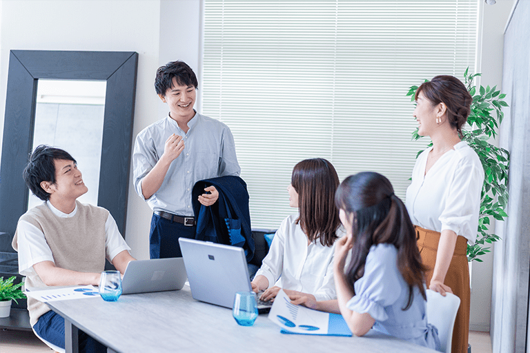 福利厚生が使えるか職場に確認する方法