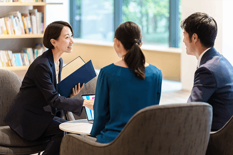 実務で即使える！資格を活かす具体的な場面