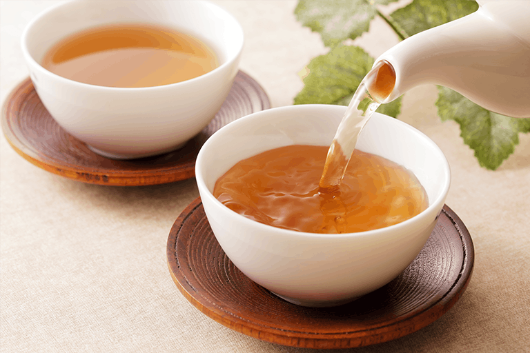 水やお茶は当日何時まで飲める？